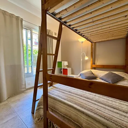 Lejlighed With Sea View And Pool At Pramousquier *